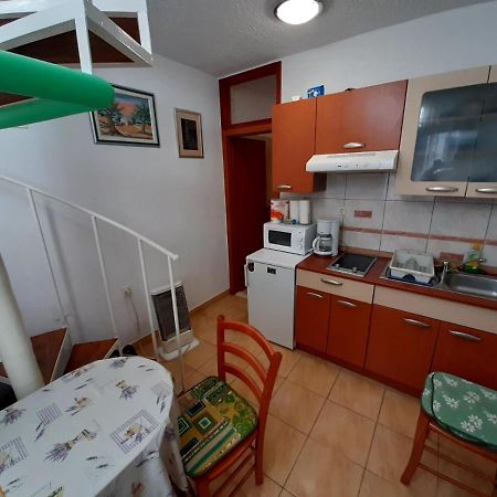Rosmarinus Rubic Studio Split Exterior foto